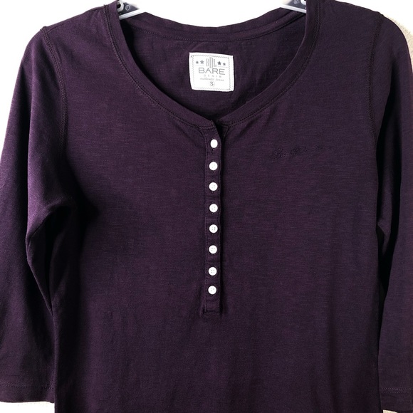 Quarter Sleeve front buttoned cotton top. Size - S - Picture 3 of 15
